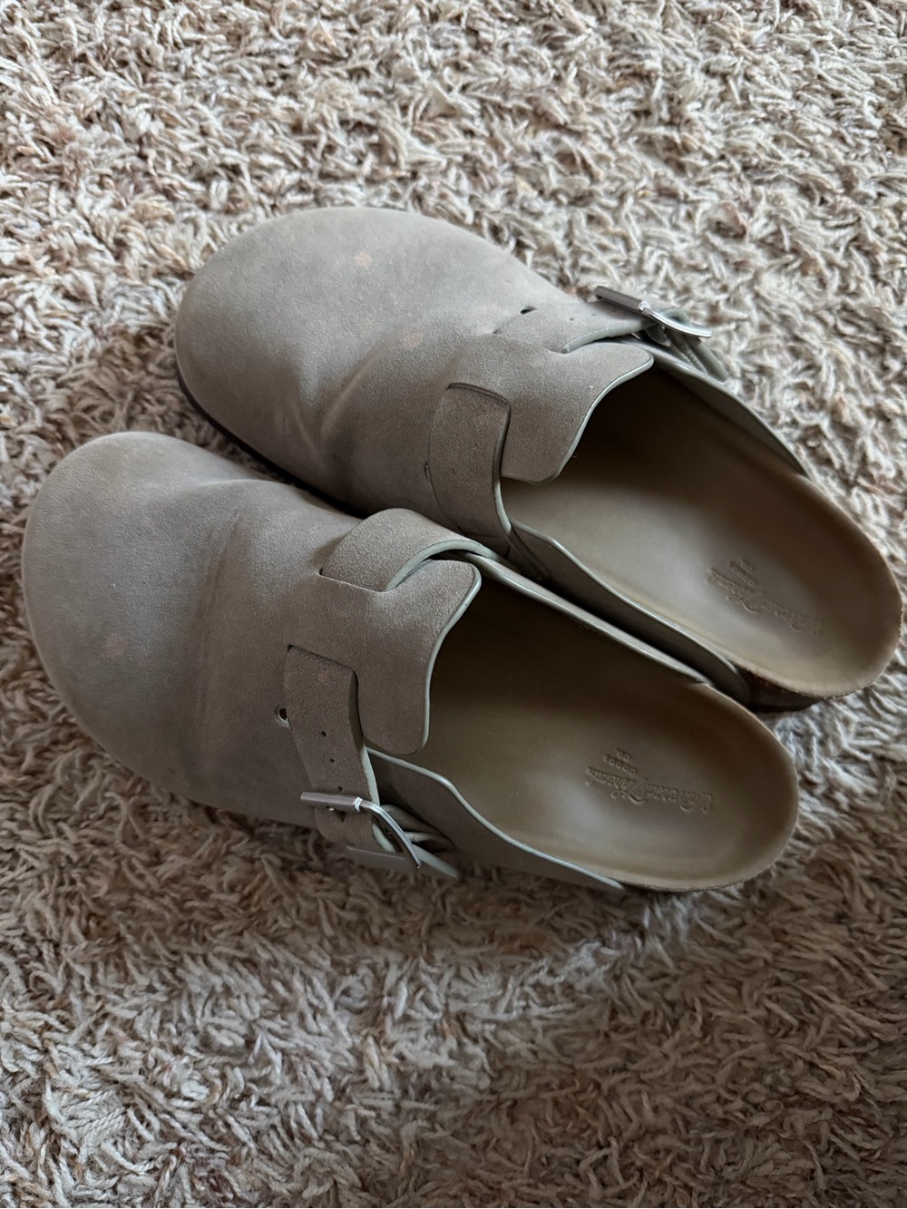 Suede Slip-On Clog in Taupe
size 6
universal thread
a few spots on them